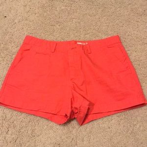Gap women’s size 4 chino shorts